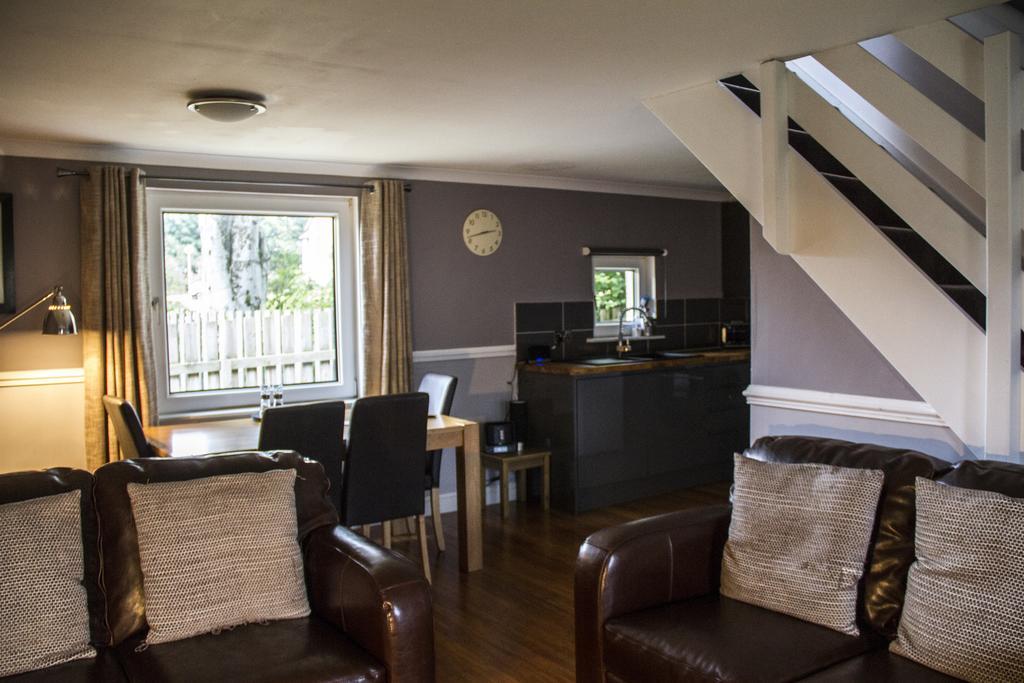 Home Farm Apartments Portree Room photo