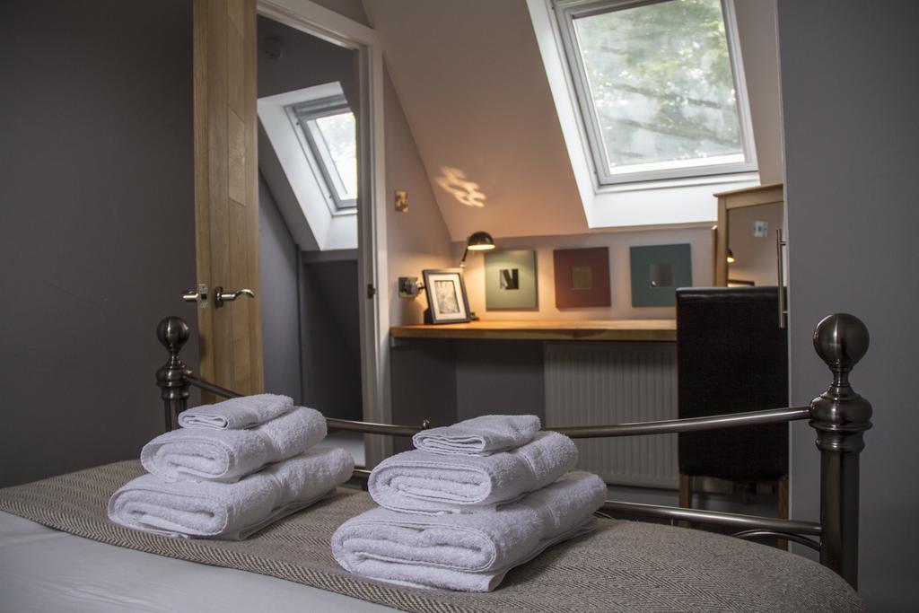 Home Farm Apartments Portree Room photo
